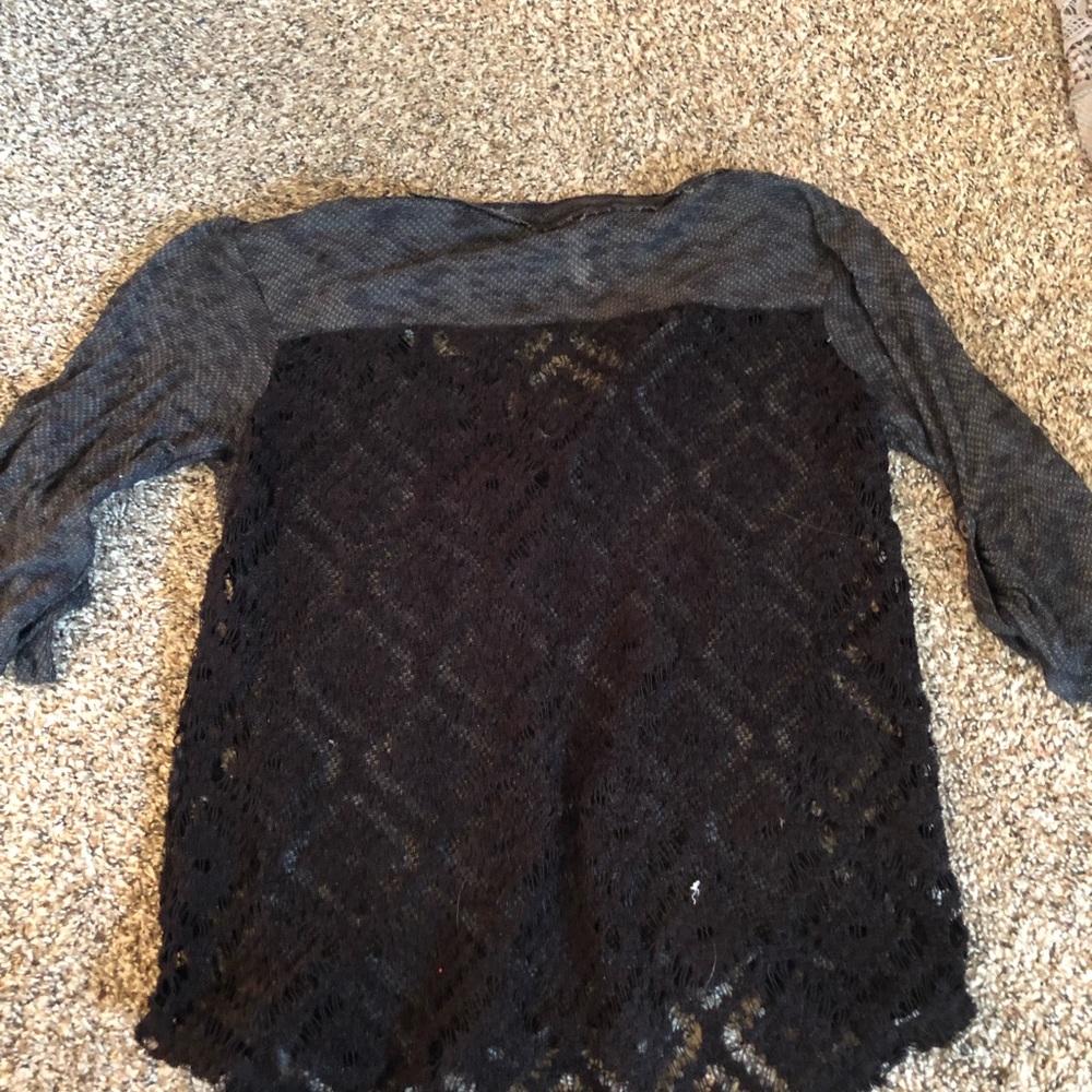 Long sleeve lace back shirt